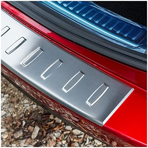 tuning-art L162 Edelstahl Ladekantenschutz für Audi A4 B8 Avant 2011-2015 - Robuster Ladekantenschutz aus 0,7 mm V2A Edelstahl, perfekt angepasst für Audi A4 B8 Avant. Schützt den Kofferraum und sorgt für eine elegante Optik. Einfache Montage und präzise Verarbeitung.