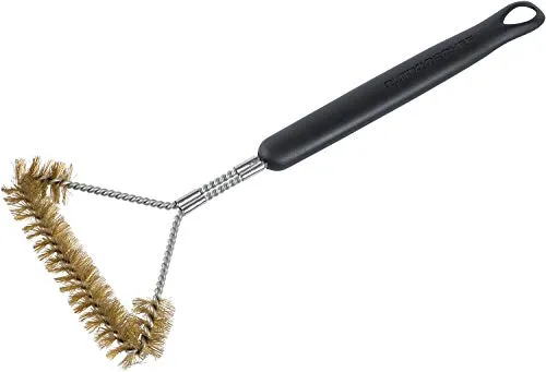 Outdoorchef Dreiecksbürste - Grillbürsten aus der Schweiz, ideal für effektives Reinigen von Grillflächen mit dreieckiger Form für schwer erreichbare Stellen.