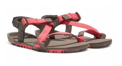 Xero Shoes Z-Trail EV Sandale für Damen - Braun/Korallrot, Größe 39,5 (US 9) - Wanderschuhe mit optimalem Schutz und Komfort, leicht und flexibel für vielseitige Abenteuer. Gewicht nur 122 Gramm (US 7)!