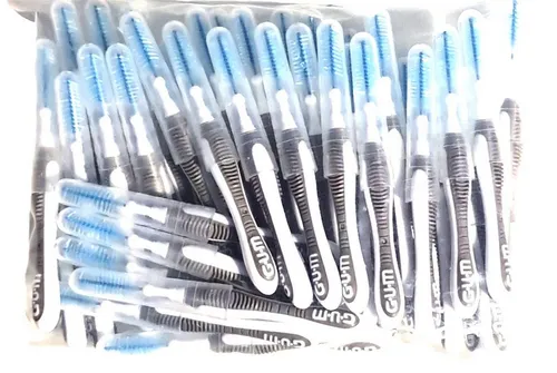 GUM Trav-Ler Interdentalbürsten grau 2,0mm – 50 Stück - Praktische Großpackung mit 50 GUM Trav-Ler Interdentalbürsten, ideal für die tägliche Zahnpflege. Ergonomischer, rutschfester Griff und flexible Anwendung bis 90 Grad – perfekt für schwer erreichbare Stellen.