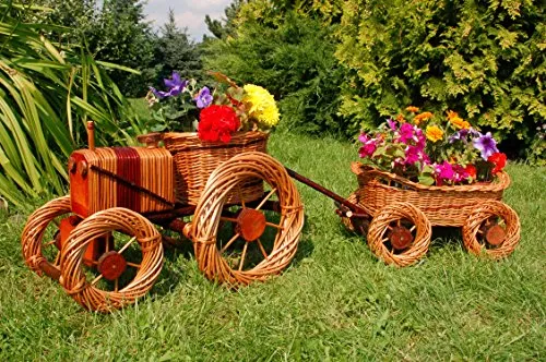 Traktor mit Hänger aus Korbgeflecht von Deko Shop Hannusch