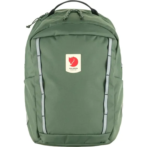 Fjällräven Skule Kids Rucksack patina green (614) ONESIZE - Kinderrucksack mit 15 Litern Volumen, aus strapazierfähigem, wasserabweisendem Material. Ergonomische, gepolsterte Schultergurte und reflektierende Details für Sicherheit und Komfort auf dem Schulweg.
