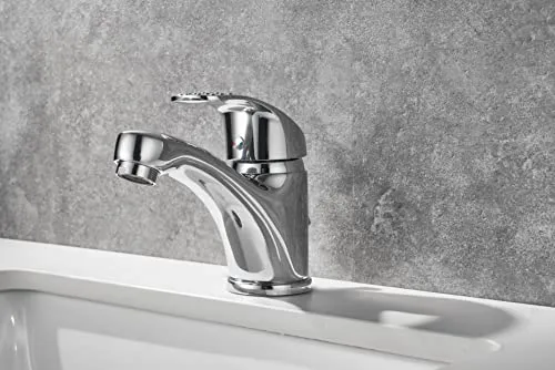 Elegante Waschtischarmatur mit Zugstange