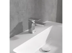 Villeroy und Boch Subway 3.0 Einhebel-Waschtischarmatur - Waschtischarmatur mit eleganter Chrom-Oberfläche, verstellbarem Strahlregler und hoher Durchflussmenge von 39 l/min – ideal für modernes Badezimmer.