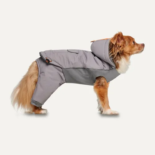 Goo-eez Schneeanzug für Hunde - Hooded Full Body Snowsuit in Hellgrau/Grau - Wasserdichter Schneeanzug für Hunde, ideal für Winterspaziergänge. Mit patentierter Elastomer-Gel-Technologie für perfekten Sitz und hohen Tragekomfort.