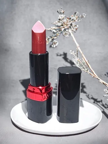 Avon ULTRA CREAMY Lippenstift Farbe Pflege 46 Iced Coffee Glanz Cremig SQUALANE