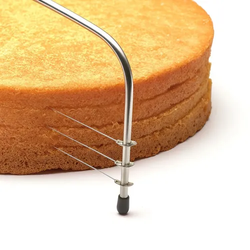 Tortenbodenschneider für perfekte Tortenböden von BURI