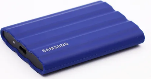 Samsung MU-PE1T0R T7 Shield - 1 TB tragbare SSD, blitzschnelle Geschwindigkeiten und robustes, wasserdichtes Design für unterwegs