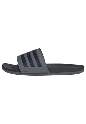 adidas Unisex Badeschlappen Adilette Comfort grau 43 EU - Badeschuhe für Komfort und Stil, ideal für Schwimmen und Freizeit mit rutschfester Sohle und weichem Textilinlet.