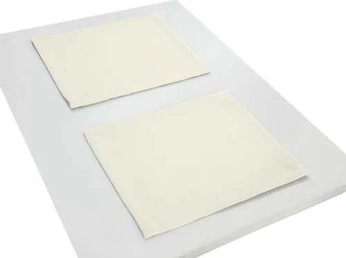 Wirth Platzset Neufahrn, 2er Pack - Hochwertige Platzsets im 2er Pack, passend zu den Tischdecken der Serie Neufahrn. Wählen Sie aus verschiedenen Farben für einen stilvollen Tisch. Ideal für den täglichen Gebrauch.