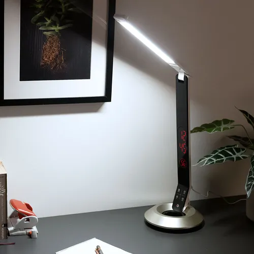 LED Tischleuchte mit Touchdimmer und Uhr - Silber Aluminium, 75 cm - Elegante Tischleuchte mit Touchdimmer und integrierter Uhr, ideal für Büro und Schlafzimmer. Genießen Sie blendfreies Licht und sparen Sie Energie dank der effizienten LED-Technologie.