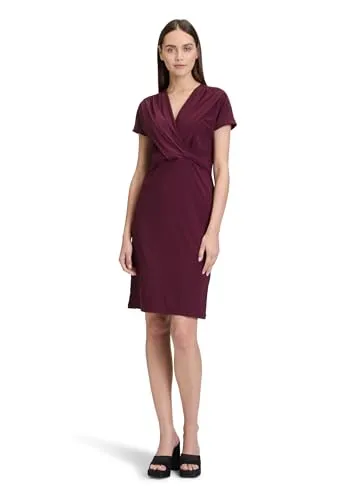 Cartoon Jeanskleid - Figurbetontes Jeanskleid mit V-Ausschnitt, ideal für einen lässigen Look im Alltag, Gesamtlänge 102 cm und knieumspielende Länge.