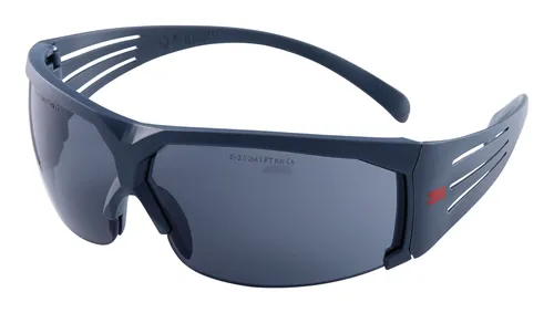 3M SecureFit Schutzbrille SF602SGAF - grau getönte Arbeitsschutzbrille mit Scotchgard Anti-Fog-Beschichtung für maximalen Tragekomfort und UV-Schutz
