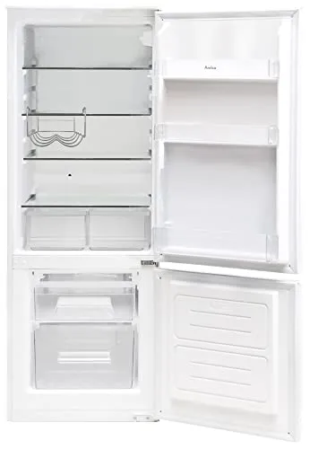 Amica EKGC 16156 Einbau-Kühlgefrierkombination - Kühlschränke mit 212 Litern Gesamtnutzinhalt, praktische Schlepptür-Technik und moderne LED-Beleuchtung für optimale Sicht.