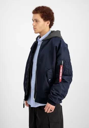 Alpha Industries MA-1 Core Summer Bomberjacke - Herren Funktionsjacke in ultra navy, leicht gefüttert und mit praktischen Eingrifftaschen. Ideal für einen lässigen Look und perfekten Tragekomfort.