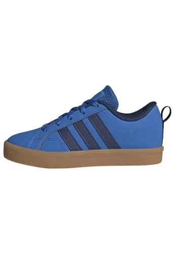 adidas VS Pace 2.0 Kids Schuhe - Sneaker mit weichem Synthetik-Obermaterial und abriebfester Gummiaußensohle, ideal für aktive Kinder und umweltfreundlich mit mindestens 50 % Recycling-Anteil.