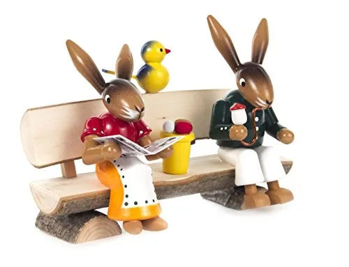 Rudolphs Schatzkiste Hasenpaar auf Bank - 140mm - Spardosen für Kinder, niedliches Hasenpaar auf Bank, fördert das Sparen mit Stil und Freude.