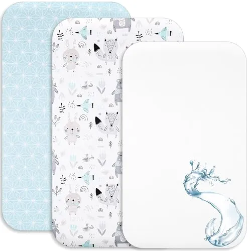 Lovely Hippo 2X Spannbettlaken 83x50cm 100% Baumwolle + 1X Matratzenschoner 100% wasserdichtem Material - Set 3X - Kompatibel Chicco, Kinderkraft (Blaue Tiere, 50 x 83 cm)