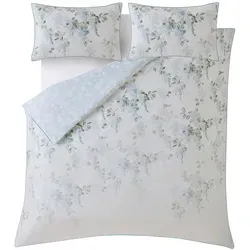 Laura Ashley Bettwäsche Mirabelle Pale Seaspray 230x220 cm - Lila - Elegante Bettwäsche von Laura Ashley im floralen Design für ein Kingsize-Bett. 100% Baumwollsatin sorgt für ein weiches Gefühl und Atmungsaktivität. Inklusive 2 Kissenbezüge, ideal für stilvolle Akzente im Schlafzimmer.