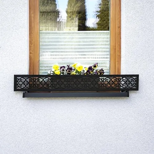 Florify Fenster-Blumenständer mit Ornament-Design von MIHIMO design
