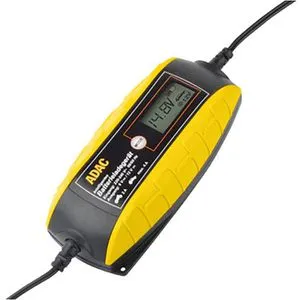 BrüderMannesmann Autobatterie-Ladegerät ADAC, 6 V / 12 V, 4 A