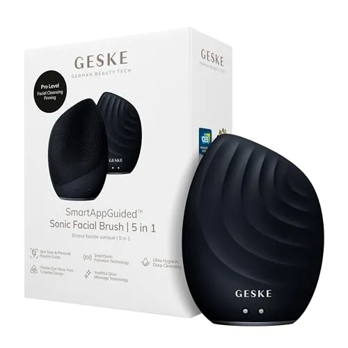 GESKE SmartAppGuided™ Sonic Facial Brush 5 in 1 - Elektrische Gesichtsreinigungsbürste aus hautfreundlichem Silikon mit Massagefunktion zur Verbesserung der Durchblutung und individuellen Skincare Routine über die GESKE App.