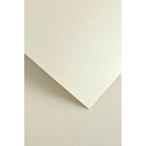 Karton ozdobny A4 240 g kremowy czerpany Galeria Papieru op.20 szt 5903069057662