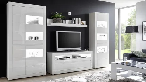Wohnwand 2 Carat Anbauwand Wohnzimmer Weiß Hochglanz - Moderne 4-teilige Wohnwand Carat in Weiß Hochglanz. Mit Soft-Close Technik und schicken Glasausschnitten bietet sie stilvollen Stauraum für Ihre Deko und HiFi-Geräte.