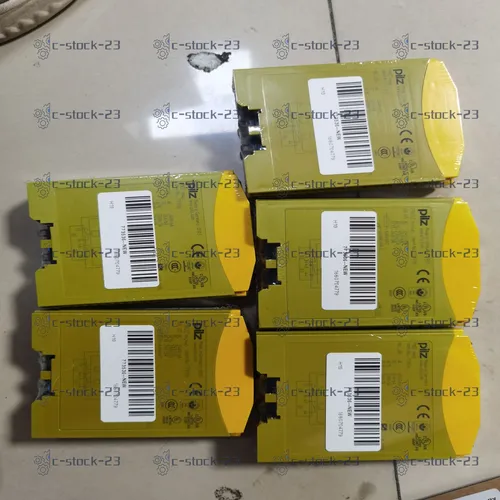 Produktbild 1PC Neues Pilz Sicherheitsrelais PNOZ mo4p 773536