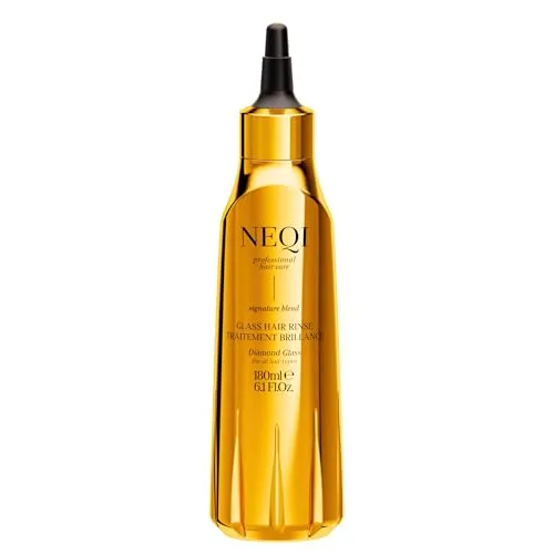 Diamond Glass Ultimate Treatment Haarkur 180 ml für glänzendes Haar - Die Diamond Glass Ultimate Treatment Haarkur sorgt für glänzendes und geschmeidiges Haar. Ideal für die tägliche Pflege, um Ihre Haarstruktur zu verbessern und für ein strahlendes Finish zu sorgen.