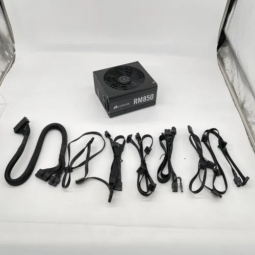 Produktbild Corsair RM850 PC-Netzteil (Voll-Modulares Kabelmanagement, 80 Plus Gold, 850 Wat