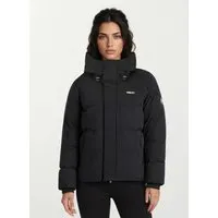 True Prodigy Winterjacke Edris F - Die stilvolle Damenjacke kombiniert urbanen Look mit Funktionalität. Ideal für kühle Tage, bringt sie frischen Wind in deine Garderobe und sorgt für einen lässigen Auftritt.