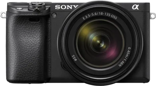 SONY Alpha 6400 Kit 18-135mm OSS schwarz - 4K Systemkamera mit Eye AF, außergewöhnliche Bildqualität für kreative Aufnahmen