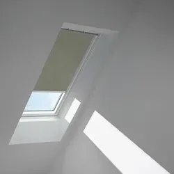 VELUX Verdunkelungsrollo olive gepunktet manuell DKL MK04 4575SWL - Rollos für optimale Verdunkelung: Ideal für Schlaf- und Kinderzimmer, schmutzabweisend und mit hervorragender Dämmwirkung für mehr Komfort.