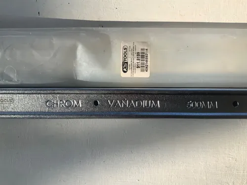 KS TOOLS Reifen- und Montagehebel mit Kunststoff, 500mm - Sonstige - Beschädigungsfreie Montage und Demontage dank verschleißfestem Kunststoffschutz und robustem Doppel-T-Profil für maximale Stabilität.