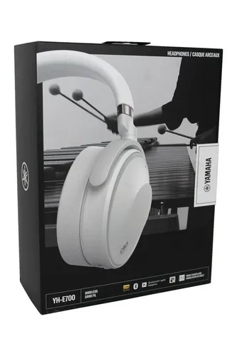 Yamaha YH-E700A kabellose Over-Ear Kopfhörer in Weiß - Kopfhörer mit Advanced Active Noise Cancelling für ungestörten Musikgenuss und 35 Stunden Akkulaufzeit – ideal für lange Hörsessions.