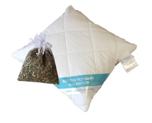 Betten Hofmann Aroma Kräuterkissen Nackenkissen 40x40 cm - Kopfkissen & Körperkissen, hypoallergen und handgemacht in Deutschland, ideal zur Stressreduktion und für erholsamen Schlaf.