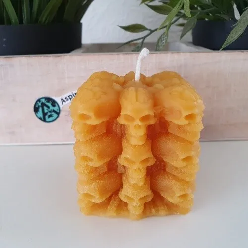 Bienenwachskerze Würfel Totenkopf Kerze 6 cm - Bienenwachs Totenkopf