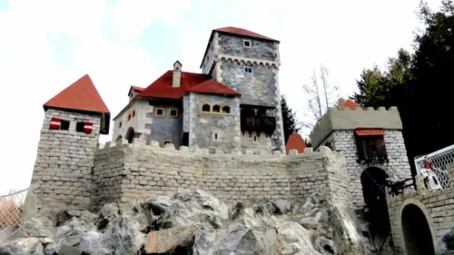 Gartenburg selber bauen! 250 Ruinen Burg Bausteine von menta-modellbau
