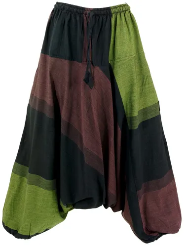 Gestreifte Haremshose - Pluderhose im Ethno Style - Hosen aus 100% Baumwolle, fair gehandelt in Nepal. Ideal für einen entspannten Boho-Look, weit geschnitten und perfekt für jede Jahreszeit.