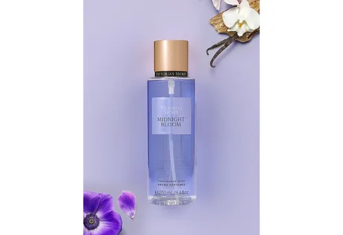 Victoria´s Secret Midnight Bloom Body Mist Spray 250ml - Luxuriöses Body Mist mit blumigem Duft, ideal für jeden Anlass. Erfrischend und unisex, perfekt für die tägliche Anwendung.