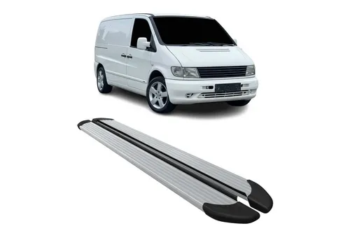 OMAC Kfz-Schmutzfänger Trittbretter für Mercedes Vito 1996-2003 - Fahrzeugspezifische Aluminium Trittbretter für Mercedes Vito, rutschfest und robust. Ideal für einfaches Ein- und Aussteigen, schützt die Karosserie und verleiht Ihrem Fahrzeug eine sportliche Optik.