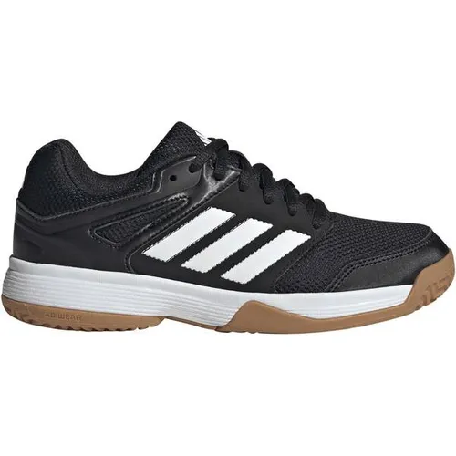 adidas Speedcourt Indoor Shoes für Kinder, Core Black/Cloud White/Gum - Fußballschuhe für Kids, mit einem Recycling-Anteil von mindestens 20%, ideal für umweltbewusste junge Spieler.