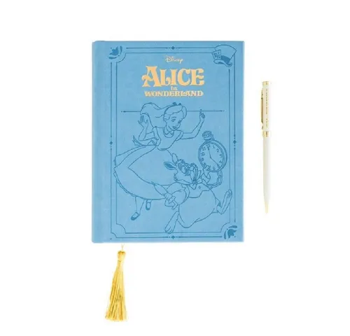 Grupo Erik Notizblock Disney Alice in Wonderland A5 Set - Entdecke das bezaubernde A5 Notizbuch mit Pen Set im Disney-Stil! Ideal für kreative Notizen und Inspiration, perfekt für Schule und Büro. Ein tolles Geschenk für Fans von Alice im Wunderland!