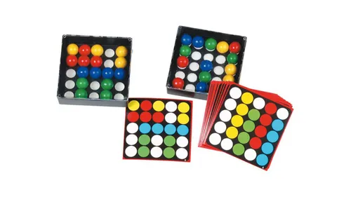 Betzold Tricky Fingers - Lernspiel für Kinder - Gesellschaftsspiel zur Förderung von Fingerfertigkeit und Konzentration, ideal für 2 Kinder, mit 16 Kugeln und 14 Vorlagenkarten für unterschiedliche Schwierigkeitsgrade.