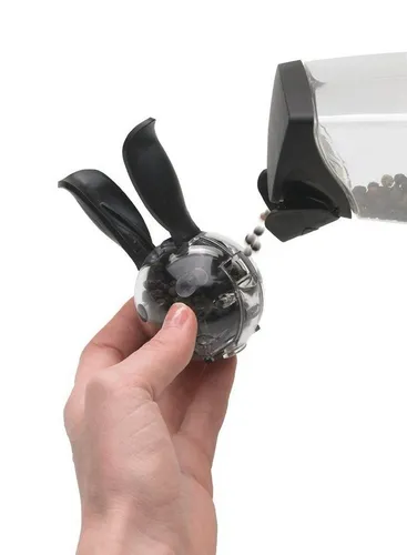 chef'n Salz-/Pfeffermühle NEU OVP Chef'n Mini Magnetic Pepper Ball magnetische Mini manuell