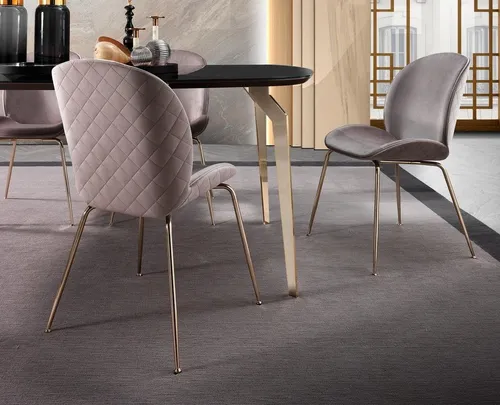 Xlmoebel Polsterstuhl Beige Holzstuhl mit elegantem Design und hohem Komfort (1 St), Hergestellt in Europa