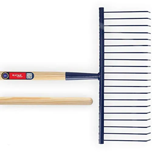 KADAX Rechen aus Stahldraht, breite Harke mit langem Stiel aus Holz, Langzahnrechen, federleichte Gartenharke, Laubrechen, Laubbesen, Rasenrechen (20 Zinken)