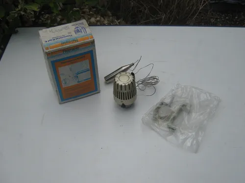 Heimeier Thermostat-Kopf K mit Fernfühler von Heimeier
