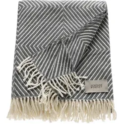 Schöner Wohnen Plaid Tebas, Dunkelgrau-Beige 140x200 cm - Bettdecken – Gemütliches Mischgewebe aus Baumwolle und Polyacryl, pflegeleicht und mit stylischen Fransen für ein wohnliches Ambiente.